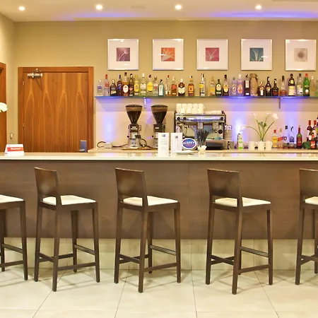 Express Campo De Gibraltar-barrios By Ihg 3* Los Barrios