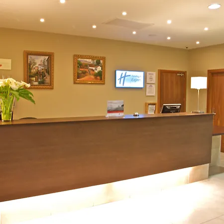 Express Campo De Gibraltar-barrios By Ihg Hotel Los Barrios