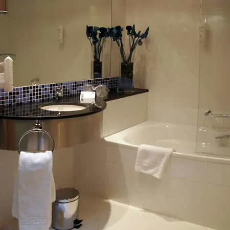 Hotel Express Campo De Gibraltar-barrios By Ihg 3*