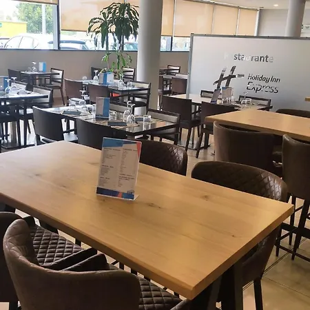 Express Campo De Gibraltar-barrios By Ihg