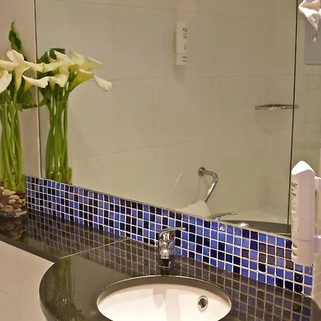 Otel Express Campo De Gibraltar-barrios By Ihg 3*